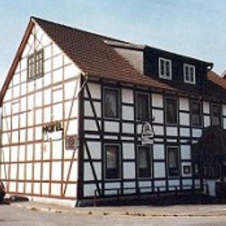 Hotel-Restaurant Cordon Rouge 沃尔芬比特尔 外观 照片