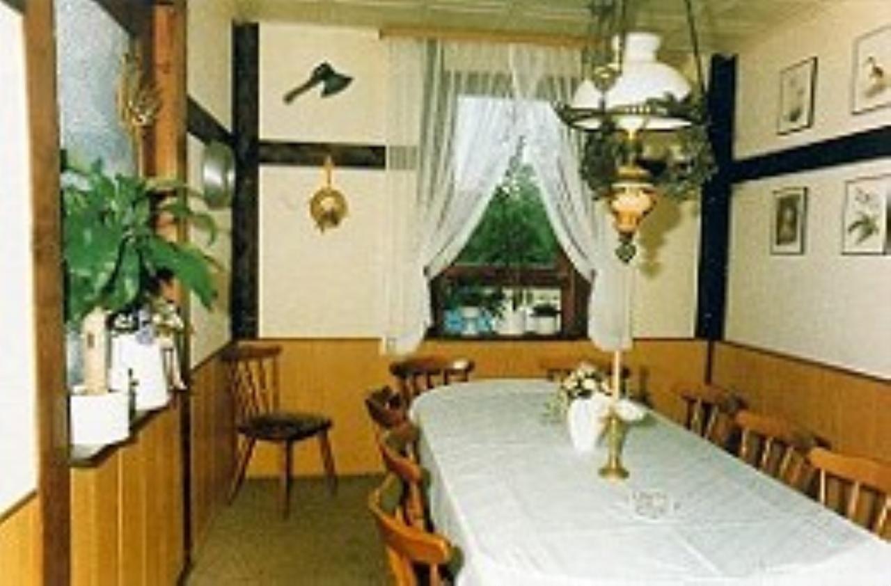 Hotel-Restaurant Cordon Rouge 沃尔芬比特尔 外观 照片